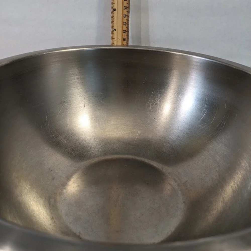 Vollrath Galloping Gourmet Stainless Steel Mixing Bowl 11.75 Inch Vintage USA